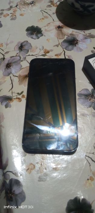 Iphone 13 pro telefoni