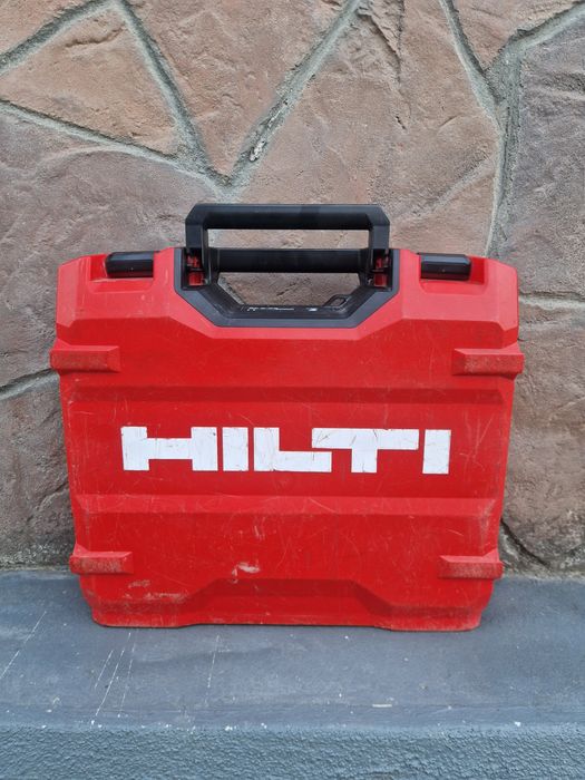 Винтоверт  HILTI