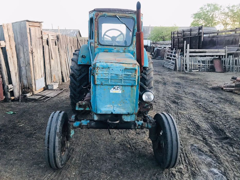 Срочно продам Т 40