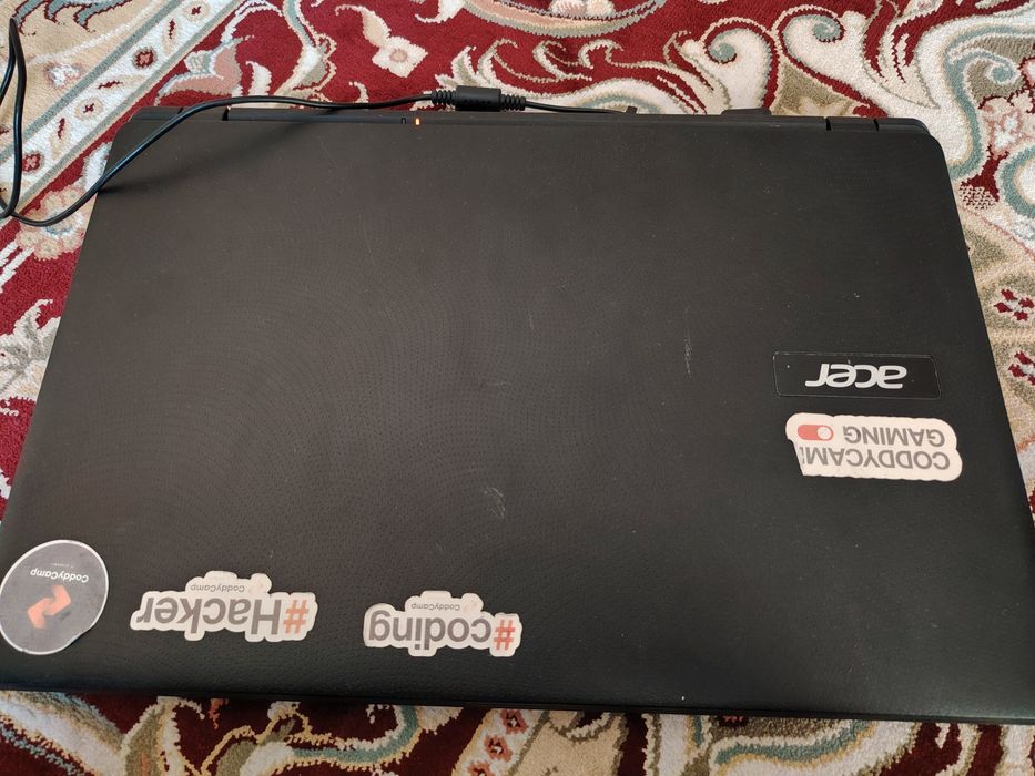 Продаю ноутбук Асир своя