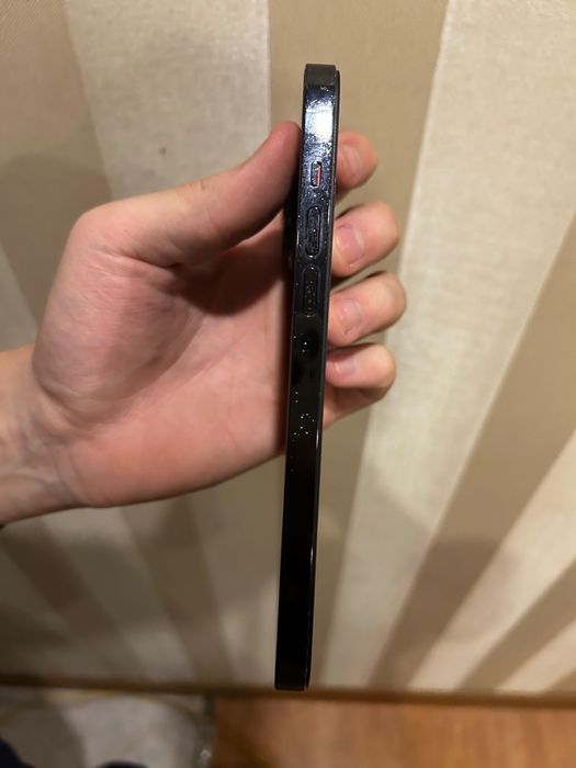 Продам 14 про макс