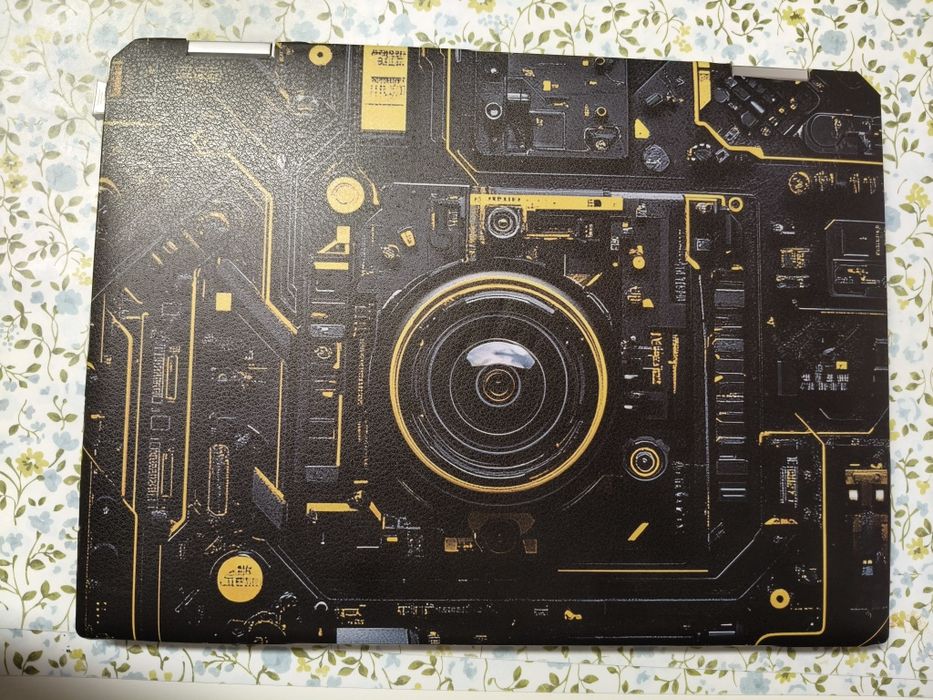 Vând HP Spectre 360