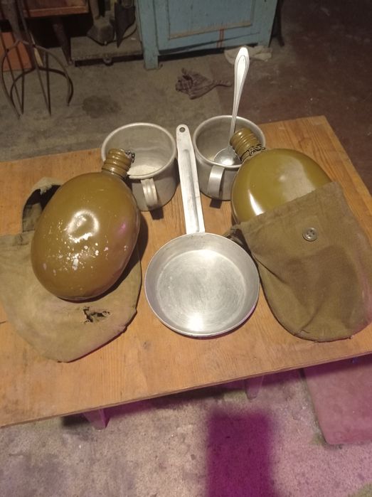 Фляжки для рыбака.