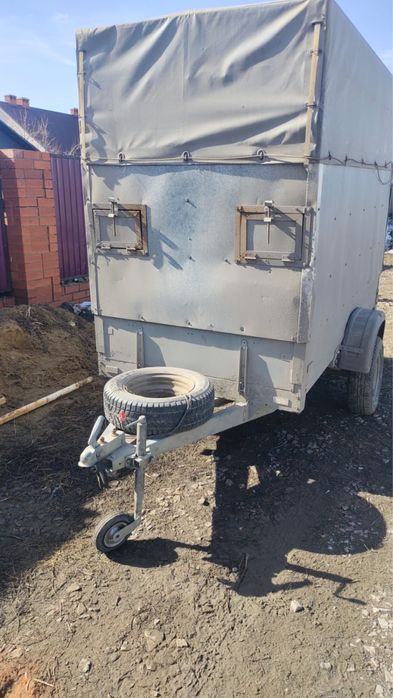 Продам прицеп коневозку!