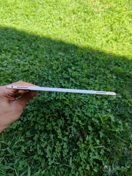Apple iPad pro 128gb (12.9) LL/A как новый