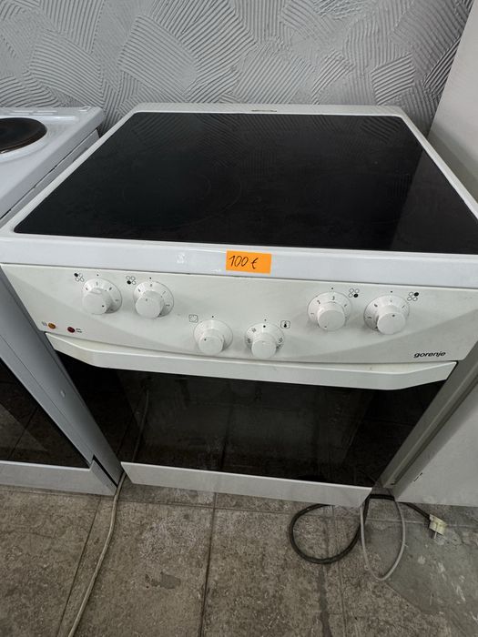 Готварска  печка керамични котлони gorenje четете обявата!