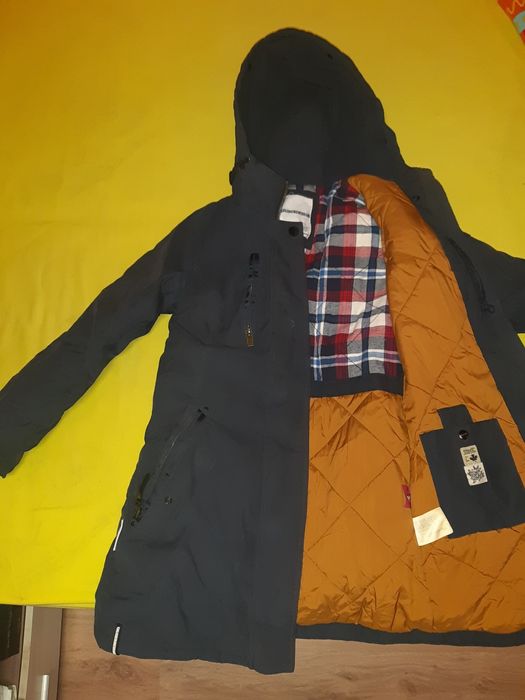 Продавам мъжко/тийнейджърско яке (шуба)KHUJO.