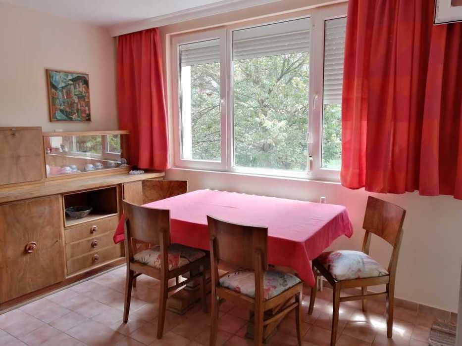 Дава се под наем Двустаен апартамент в София, Борово - 76 кв.м за 433.5 € - Снимка #1