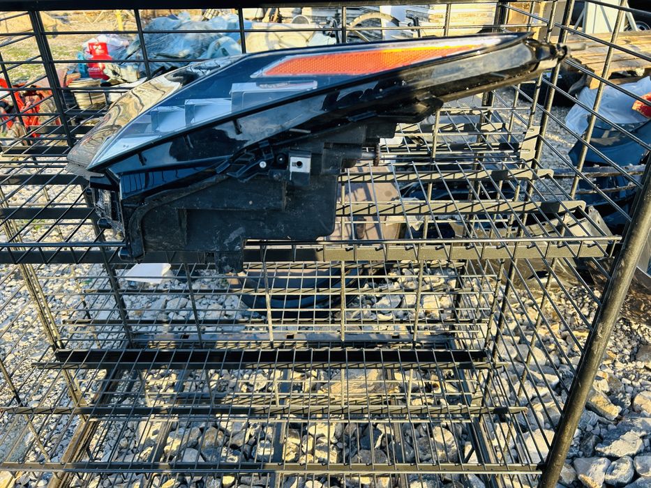 Ляв фар за Lexus RX450