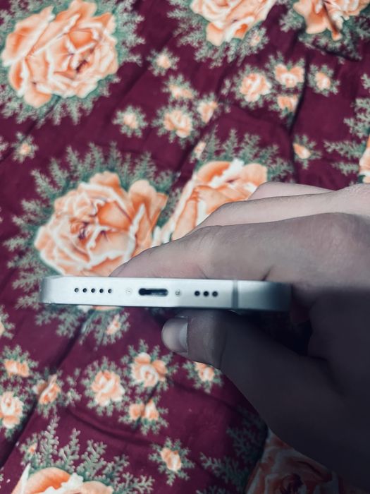 Айфон 13 (iphone 13)