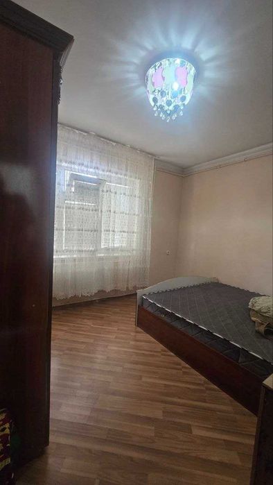 3х комнатная квартира вдоль дороги можно под бизнес, Поворот