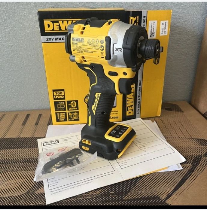 Продам dewalt деволт