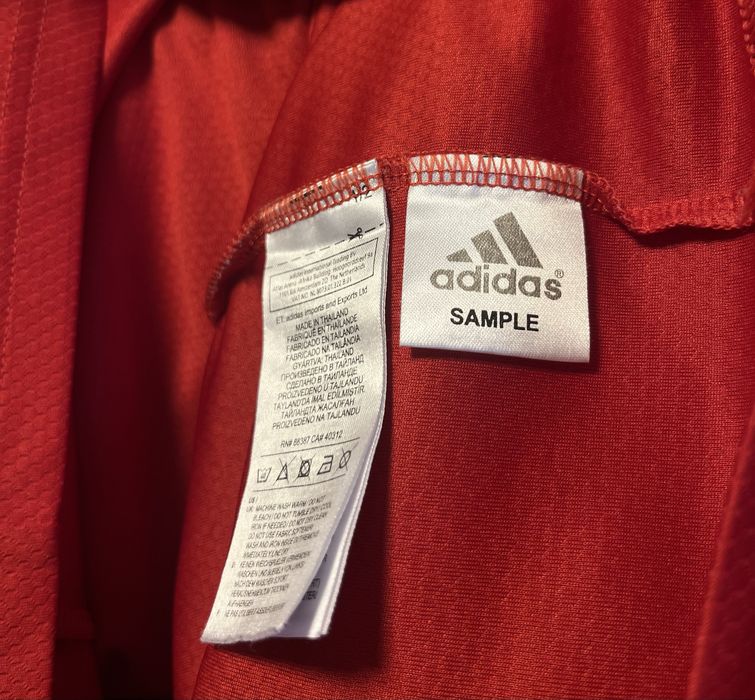 Tricou Adidas Manchester United 2019/2020 Home RARE SAMPLE - Ediție Specială 20 de ani de la Tripla din 1999