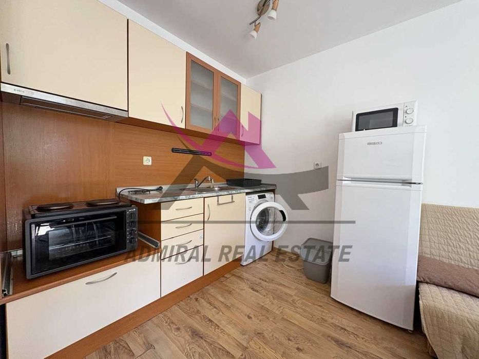 Дава се под наем Двустаен апартамент в Варна, Колхозен пазар - 52 кв.м за 460 € - Снимка #1