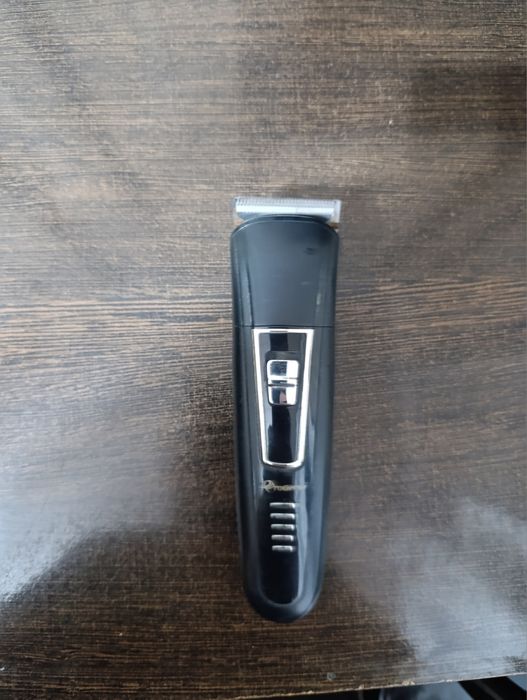 Продам электра бритву бу