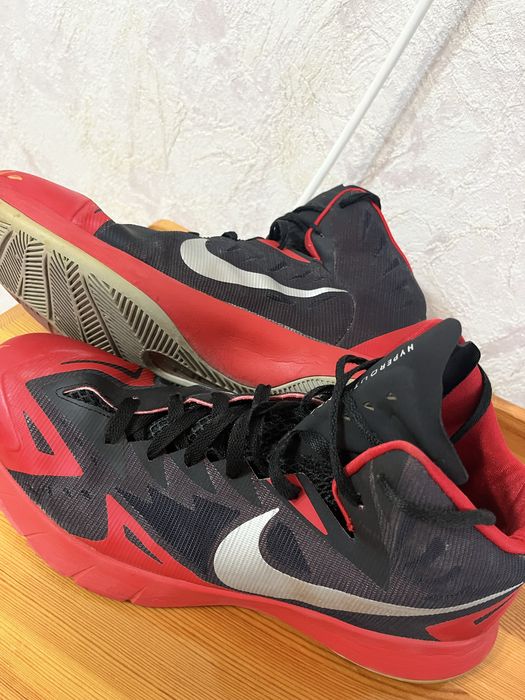 Баскетболни обувки Nike Lunar Hyperquickness Black Wolf Grey Red