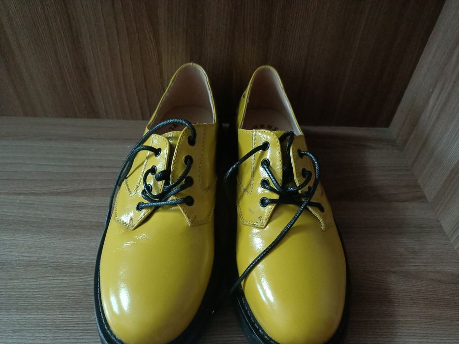 Туфли женские ..