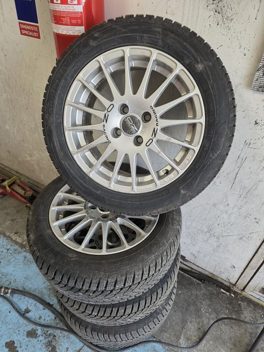 15" OZ 4x100 със зимни гуми