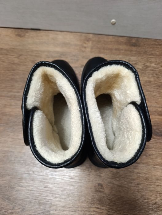 Зимнии сапаги угги