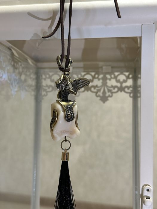 Асык аксессуары-подвеска необычная