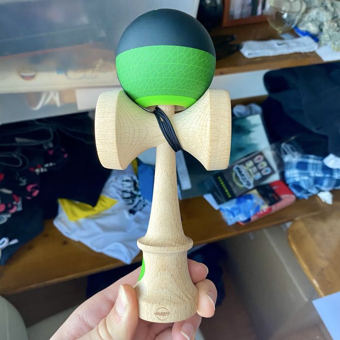 Kendama Sweets Lab V38 – Xball– Turbo – AntiSkid 2.0