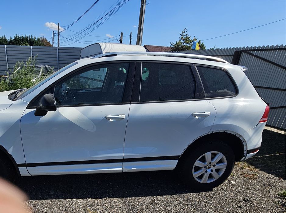 VOLKSWAGEN Touareg 2016 — imagine 4