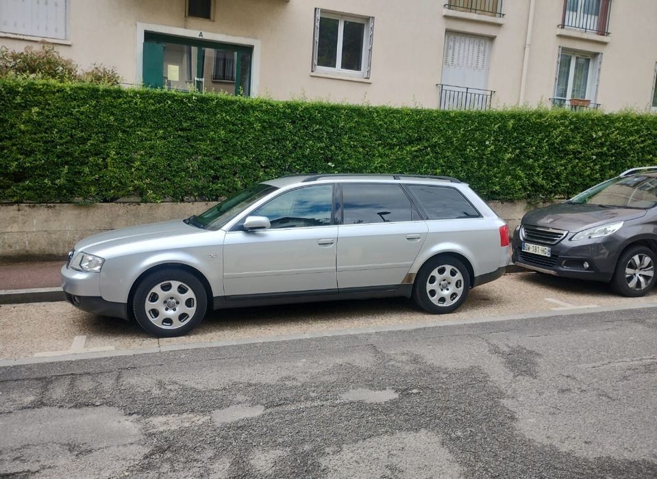 Vând Audi A6 în stare ideală