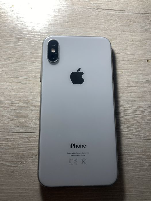 Продам Iphone XS
