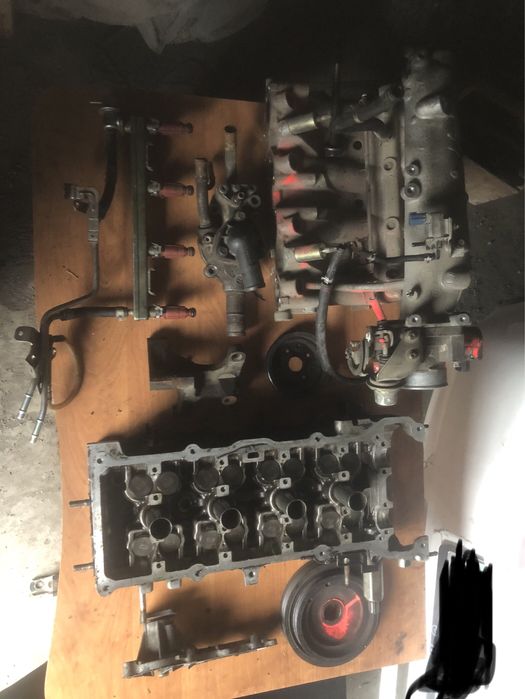 Продам запчасти на двигатель QG18