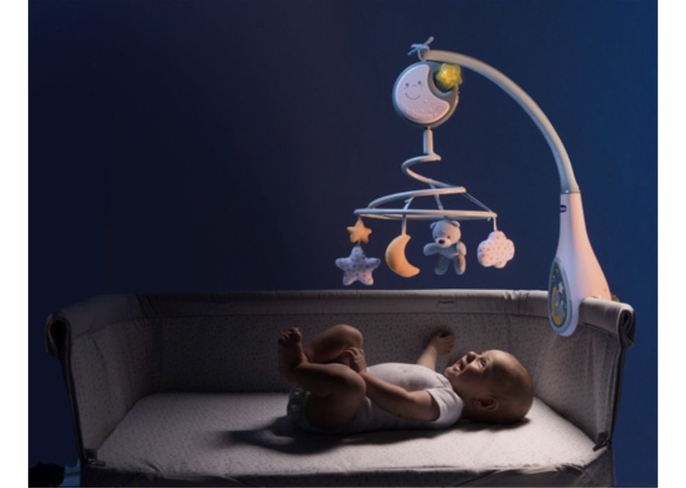 Продам мобиль Chicco