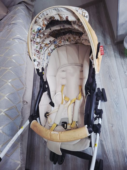 Коляска детская прогулочная