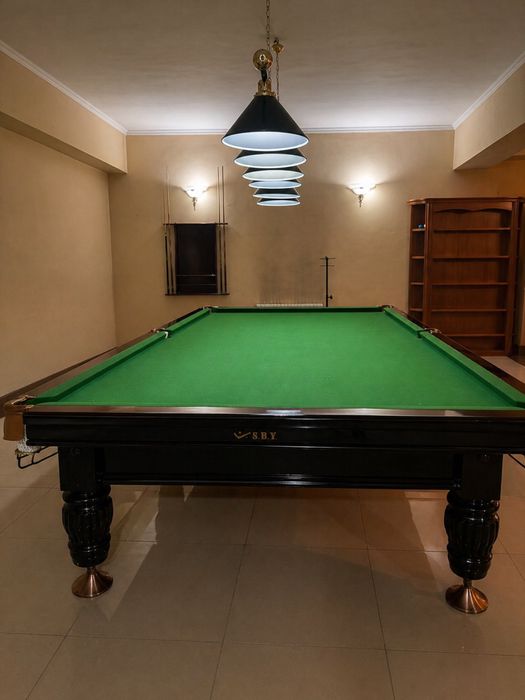 Бильярдный стол SBY