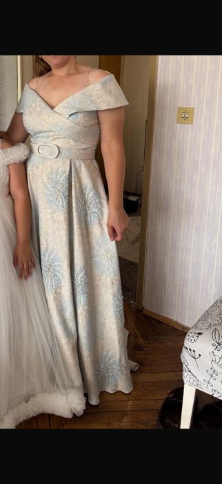 Официална Рокля …
