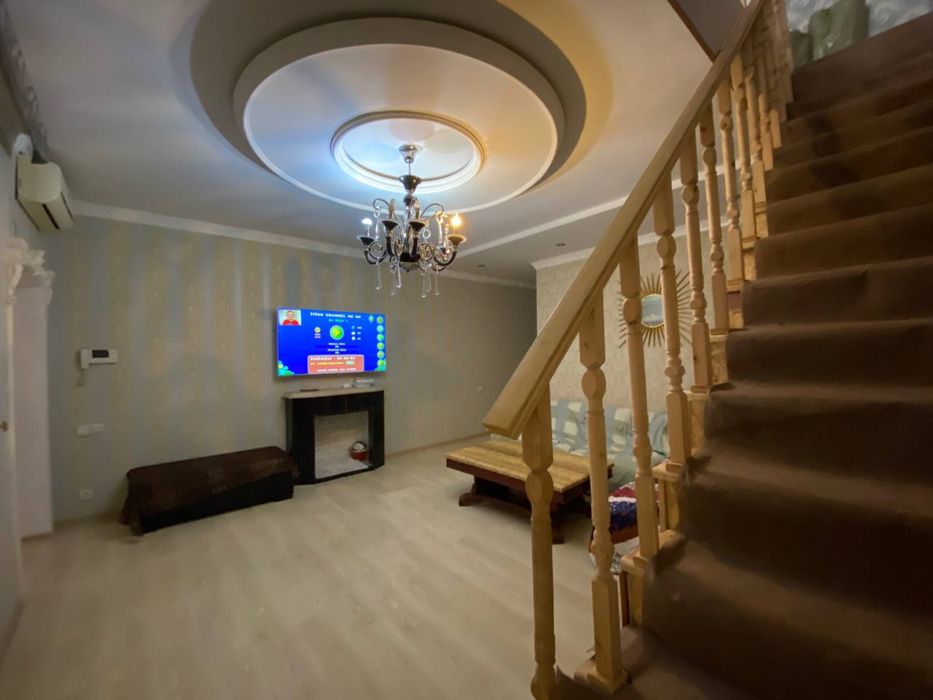 Продаётся  дом 1,8 сотки