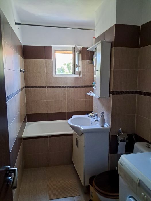 Apartament 2 camere de inchiriat