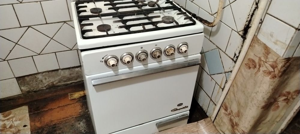 Продается газплита в отличном состоянии