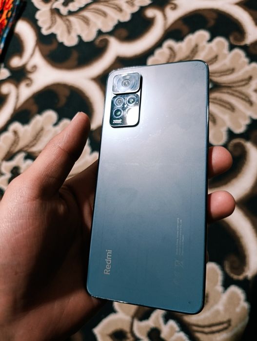 Redmi note 14 pro.  Va Redmi note 11 pro bor