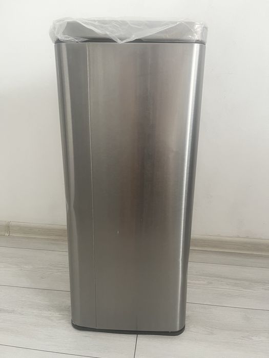 Урна с пепельницой (бракованная)