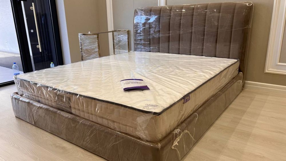 Кровать. с мягкими бортами и изголовьем в наличии Nur Matras