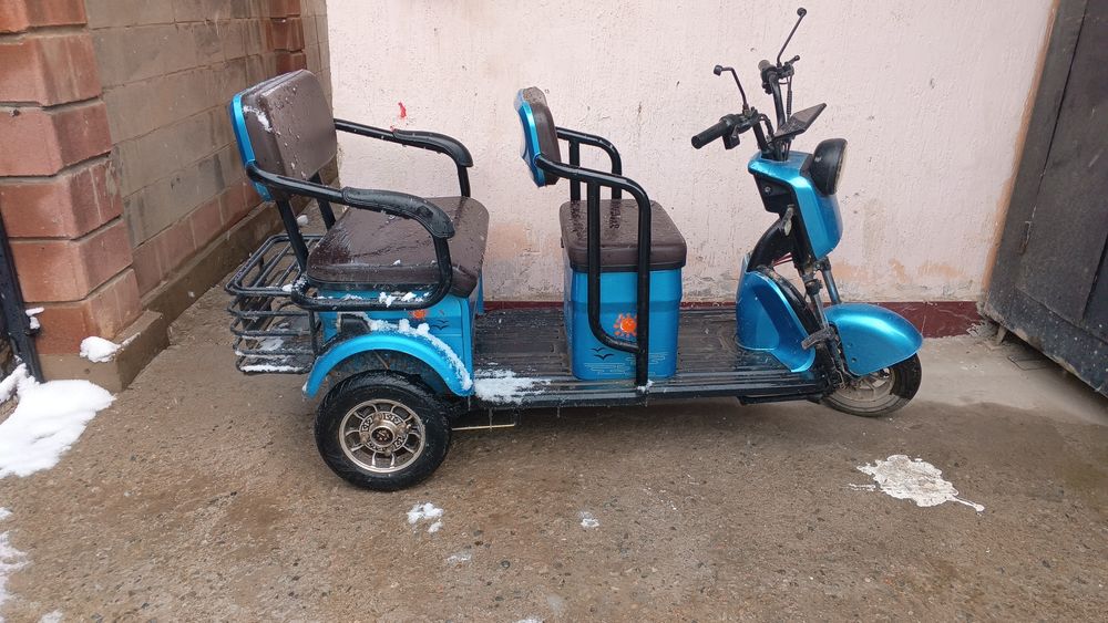 Электротрицикл в хорошем состоянии