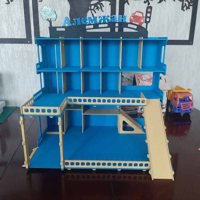 Парковки домики гаражи