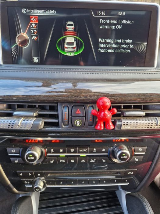 Vand BMW X6 alb perlat