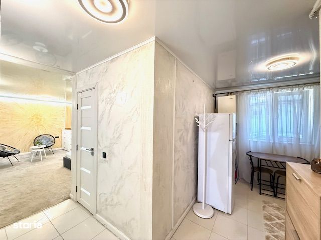Apartament 40 mp mobilat, utilat zona Unicarm Bulevard 250 Euro/lună