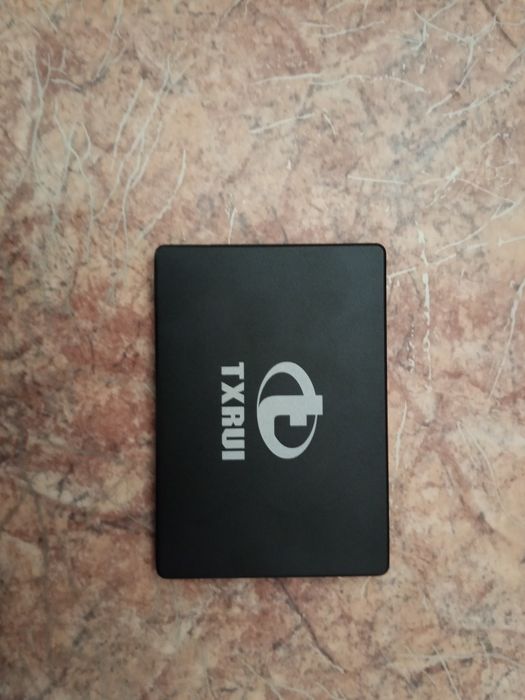 SSD-накопопитель 240