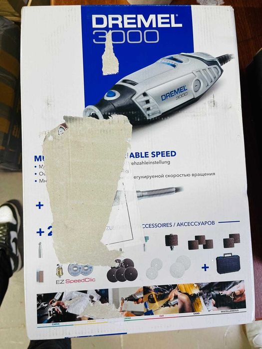 Unealtă multifuncțională Dremel 3000 130 W