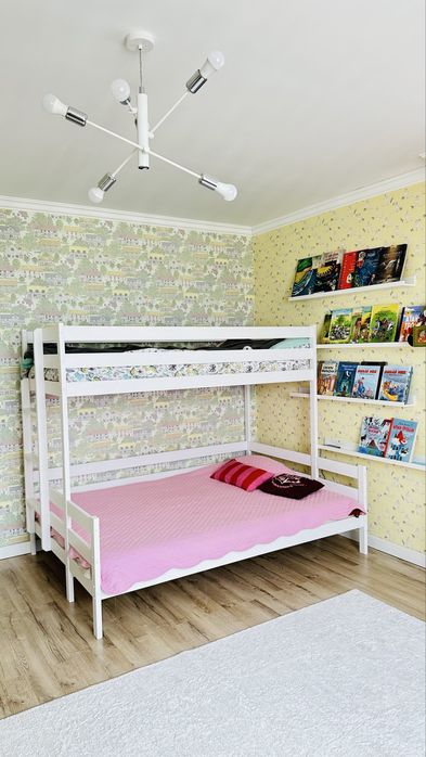 Продам двухъярусную кровать