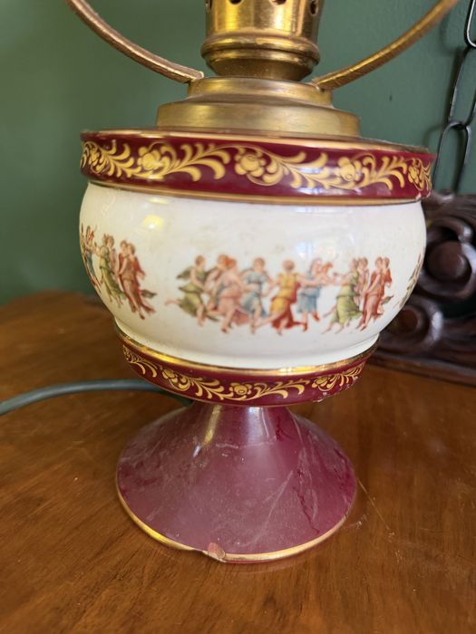 Veioza - lampa rosie