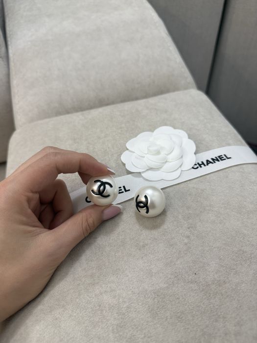 Серьги Шанель с упаковкой