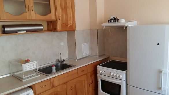 Дава се под наем Тристаен апартамент в Бургас, Меден рудник - зона А - 80 кв.м за 96.9 € - Снимка #16