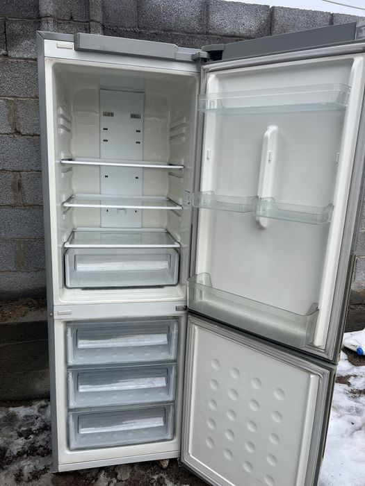 Холодильник Гарантия Доставка есть